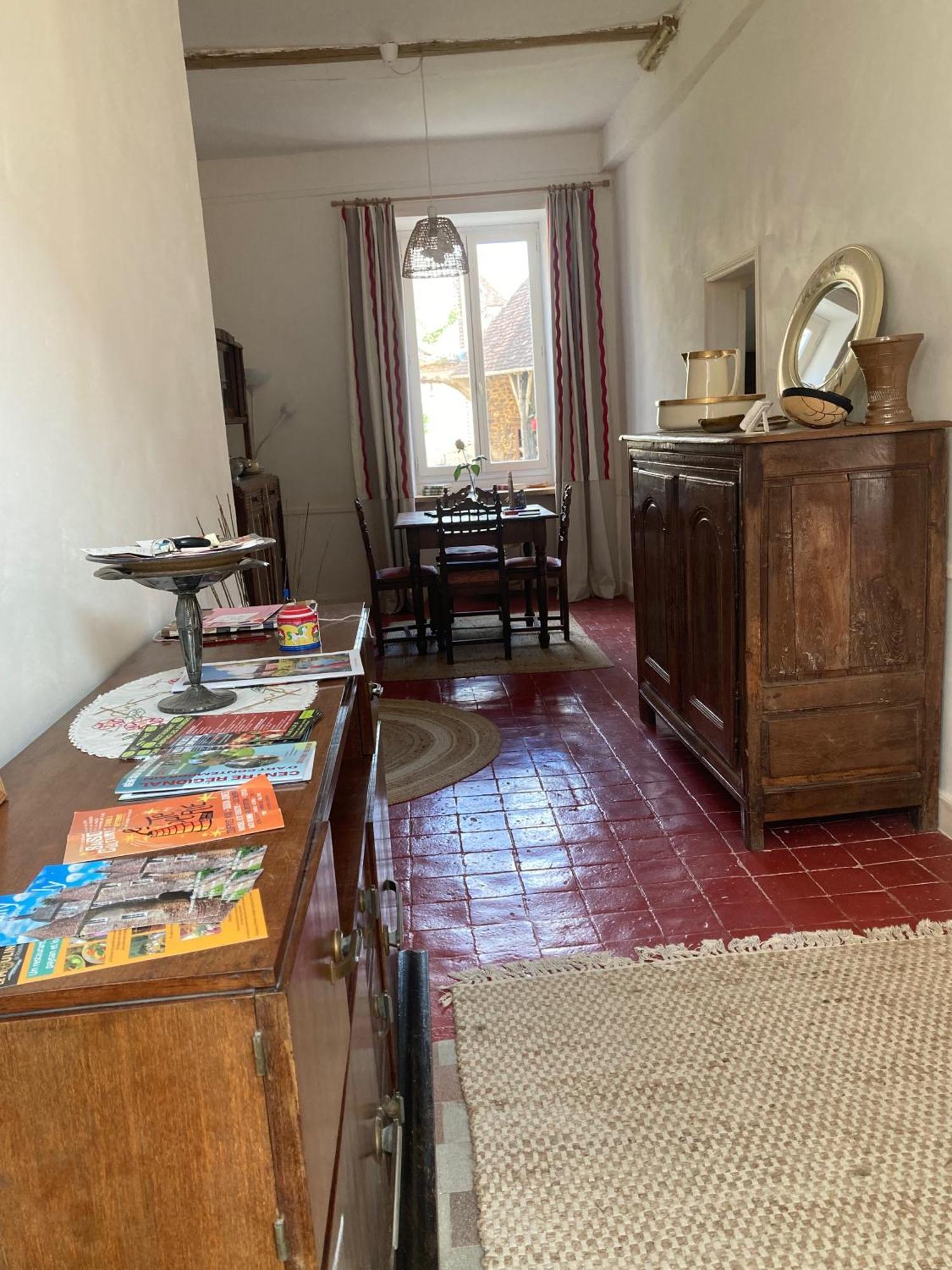 Sur Les Ailes Du Papillon-La Suite Saint-Sauveur-en-Puisaye Dış mekan fotoğraf